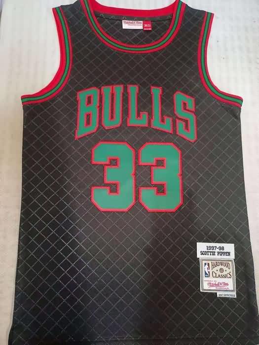 Chicago Bulls 1997/98 PIPPEN #33 Black Classics Basketball Jersey 03 (Stitched)