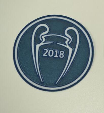 Real Madrid 2018 Defending Champions Patchs