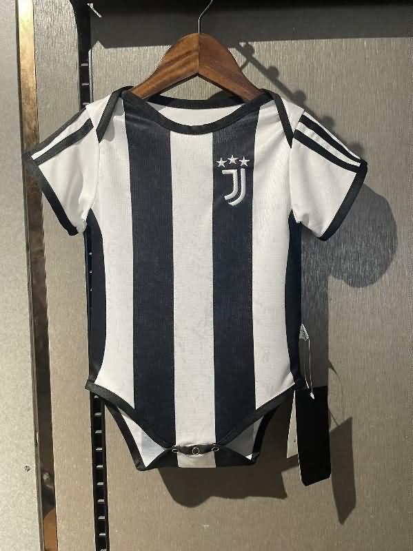 AAA(Thailand) Juventus 24/25 Home Baby Soccer Jerseys