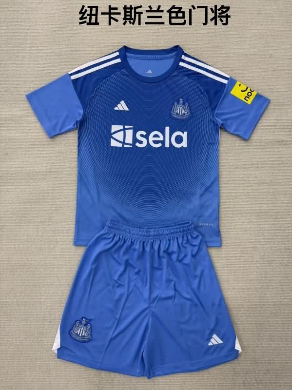 Newcastle United 25/26 Goalkeeper Blue Soccer Jersey
