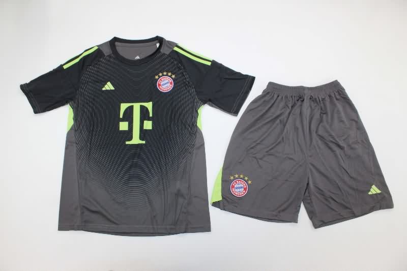 Bayern Munich 25/26 Kids Goalkeeper Grey Soccer Jersey And Shorts