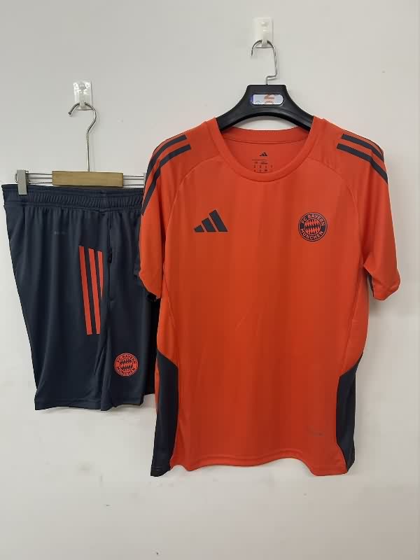 AAA(Thailand) Bayern Munich 25/26 Orange Soccer Training Sets