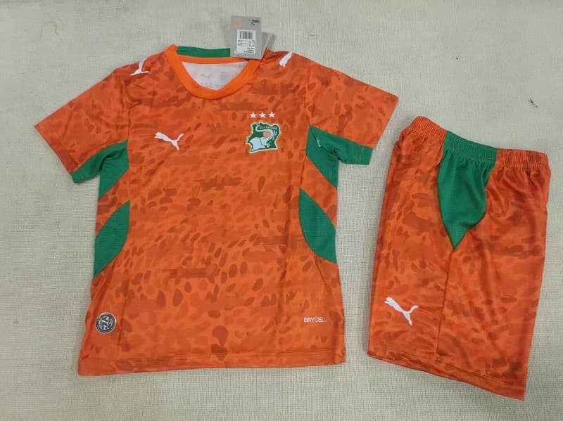 Ivory 2026 Kids Home Soccer Jersey And Shorts