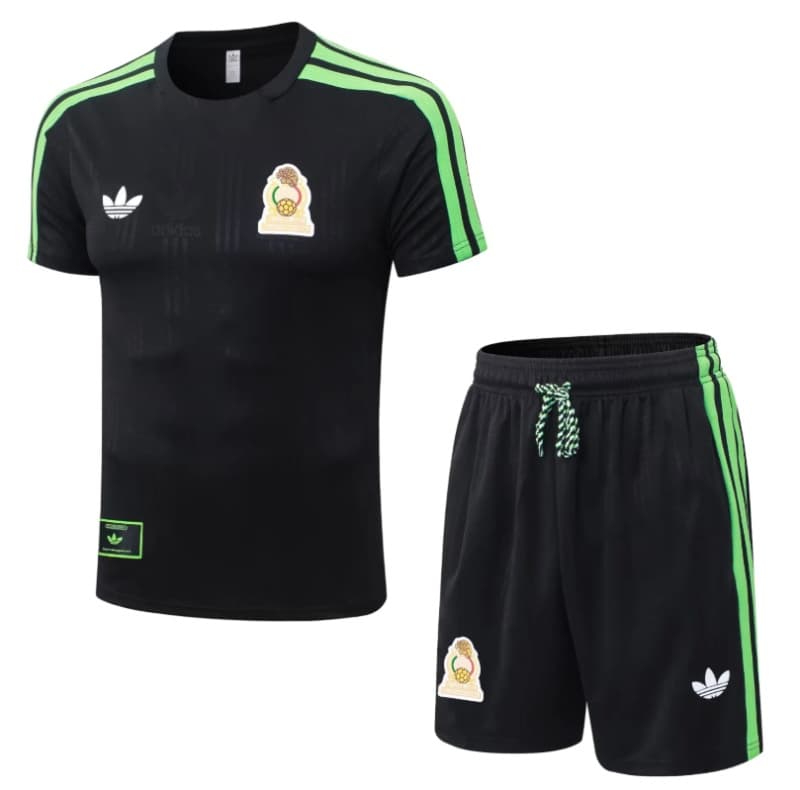 AAA(Thailand) Mexico 2026 Black Soccer Training Sets