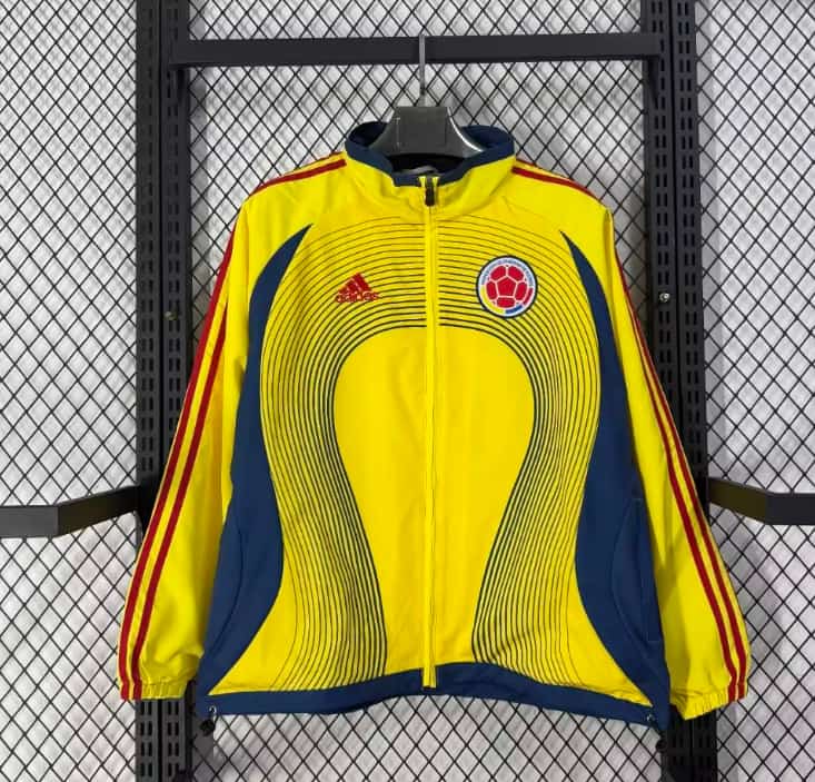 AAA(Thailand) Colombia 2026 Yellow Soccer Windbreaker