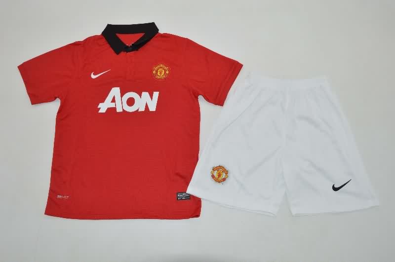 Manchester United 2013/14 Kids Home Soccer Jersey And Shorts