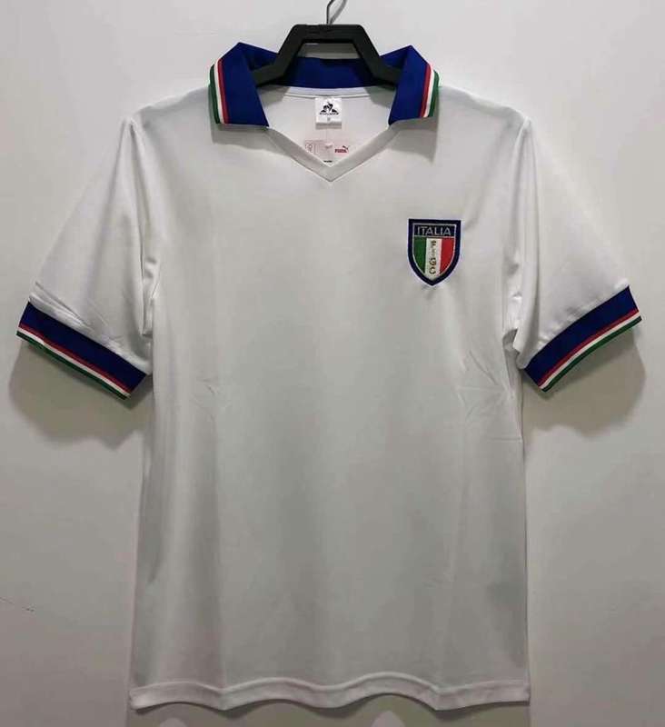 AAA(Thailand) Italy 1982 Away Retro Soccer Jersey